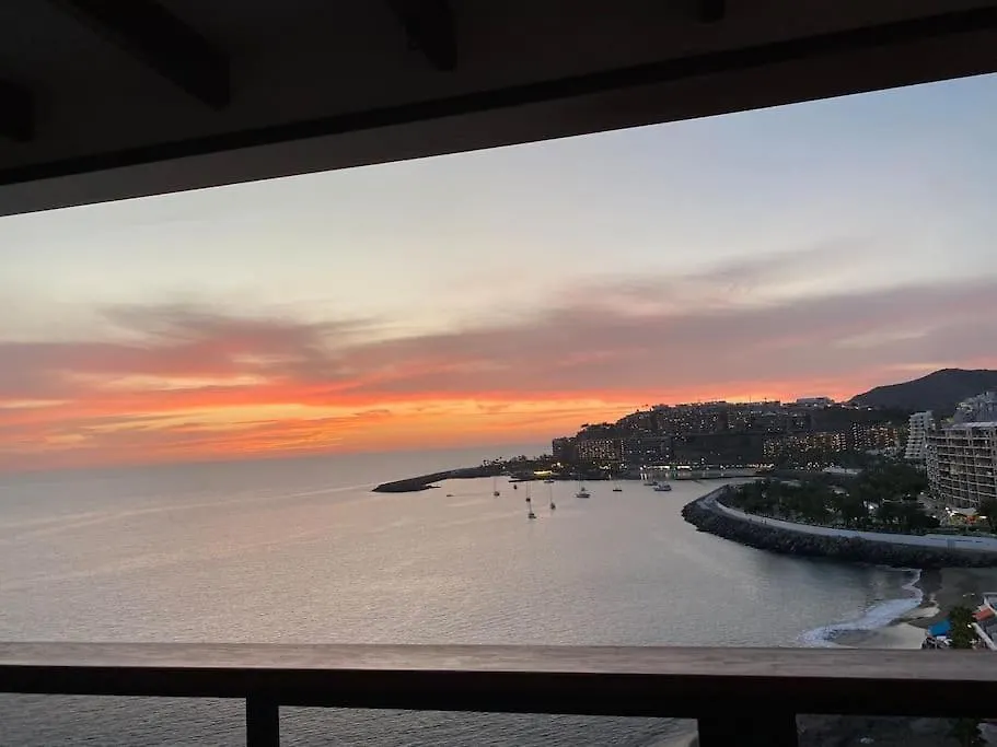 100 M2 Penthouse On The Beach. Patalavaca Hiszpania